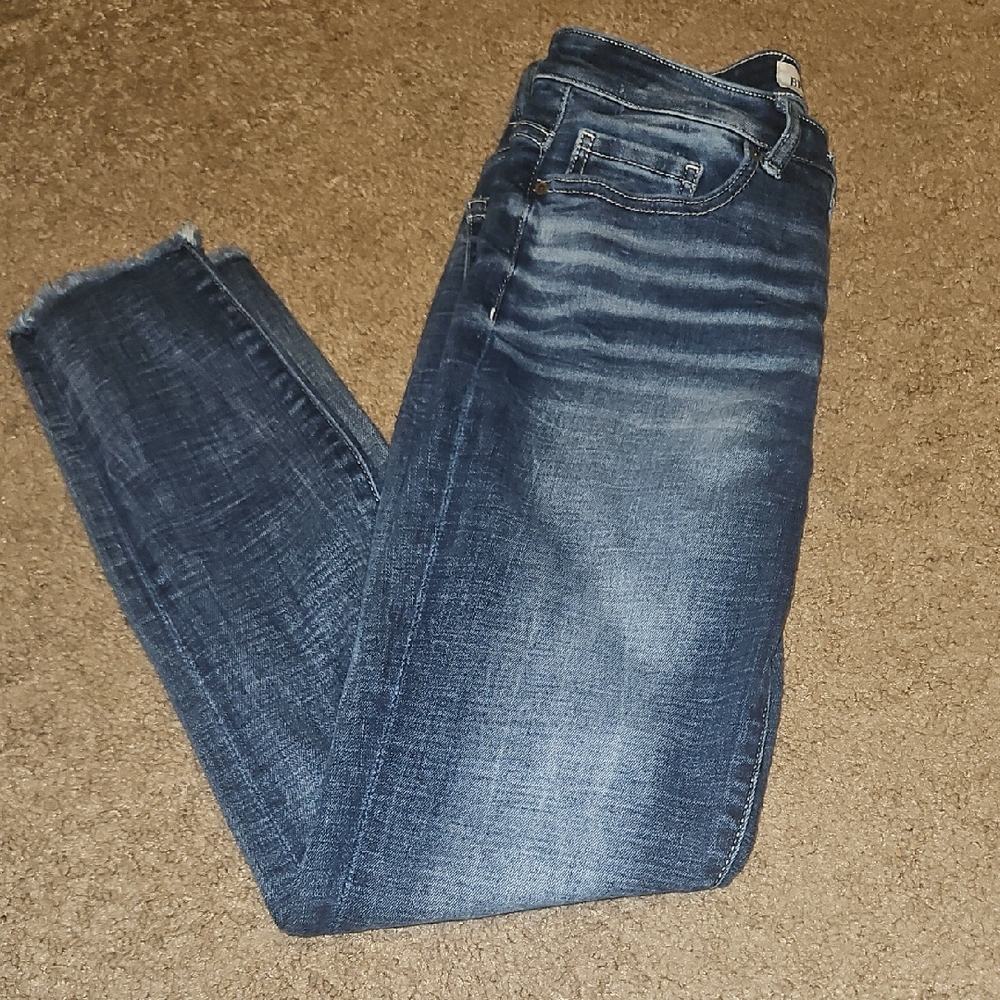 BKE Parker - Size 25 - Raw Hem/button-fly Jeans